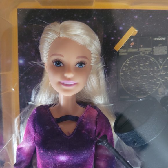 Barbie National Geographic 2018 Barbie New - Picture 11 of 17